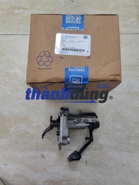 NẮP TRỤC CẦN ĐI SỐ DAEWOO LACETTI 2010