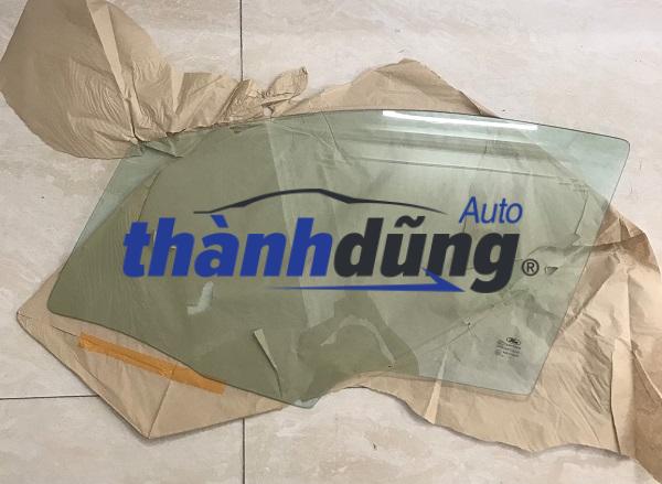 KÍNH CÁNH CỬA TRƯỚC PHẢI FORD FIESTA 2015 | 8A6Z5821410A