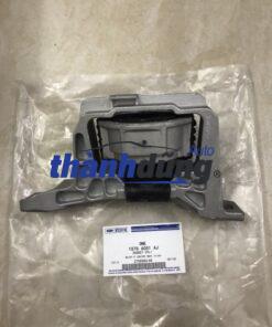 chân máy thủy lực ford focus 2009 | bbm439060b