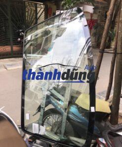 kính chắn gió trước xe ford escape 2.3 | 8l8z7803100a
