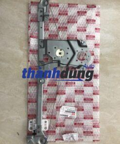 compa lên kính sau phải isuzu dmax 2006 | 8981505260