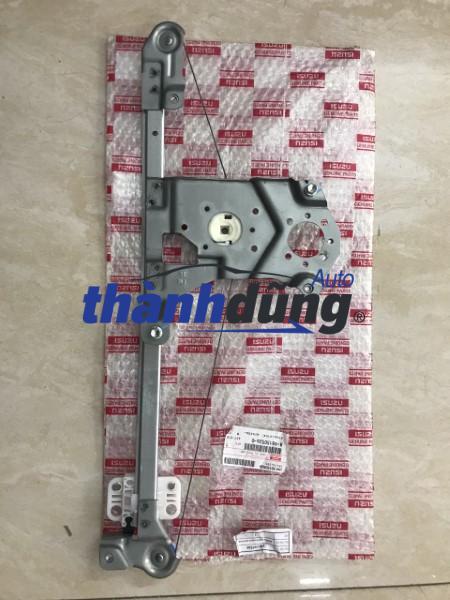 compa lên kính sau phải isuzu dmax 2006 | 8981505260