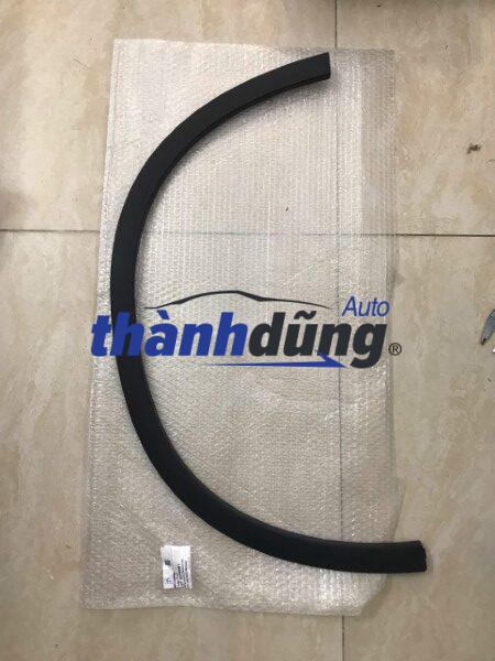 ốp phồng tai xe phải mercedes glc43 amg 2021 | 253885062