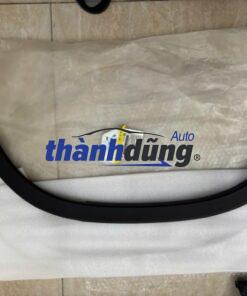 ốp phồng tai xe phải chevrolet trax | 95298242