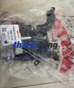 chân máy dầu xe toyota altis 2013 | 12305-37070