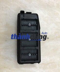 hộp cầu chì động cơ chevrolet captiva | 95037413