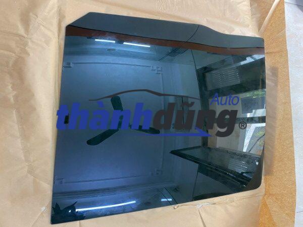 kính cánh cửa xe mitsubishi zinger 2010 | 80301w260