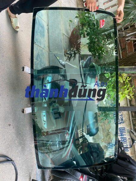KÍNH CHẮN GIÓ TRƯỚC ISUZU QLRFE5 | 89811-82092 - Ảnh 2