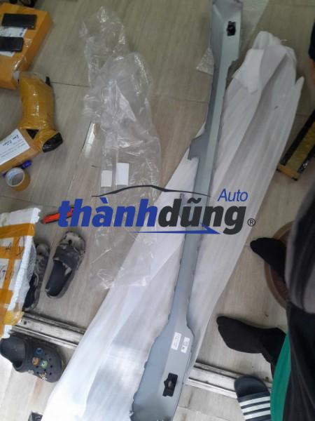 ỐP CẢN SAU XE KIA CARNIVAL SIGNATURE | 86671-K0AA0 - Ảnh 2