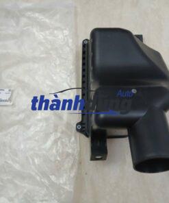 nắp hộp lọc gió sơ cấp xe chevrolet captiva 2008 | 96628886