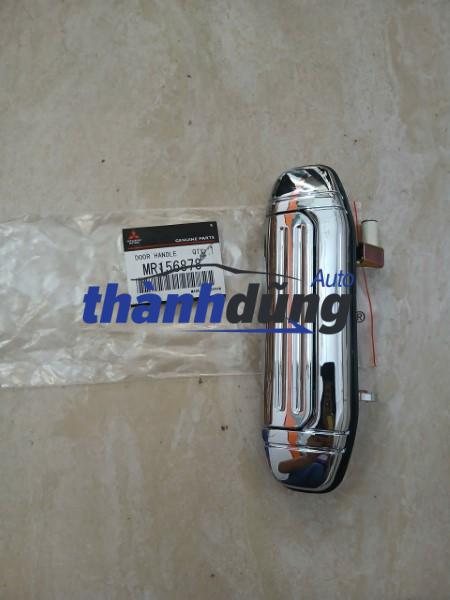 tay mở cửa xe mitsubishi pajero v32 | mr156878