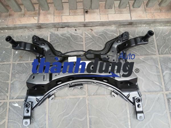 bệ đỡ máy xe toyota corolla cross 2021 | 512010a011