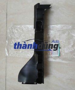 bát cài cản trước toyota hiace 2008 | 5211526120