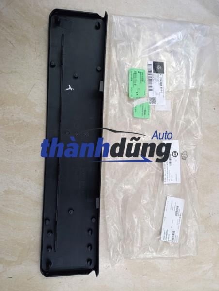 giá bắt biển số mercedes c200 avantgarde | 2068803001