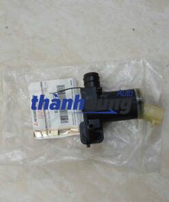 bơm nước rửa kính mitsubishi xpander 1.5 2020 | 8260a409