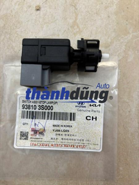 CÔNG TẮC CHÂN PHANH XE HYUNDAI ACCENT 2011-2016 | 938103S000 - Ảnh 2