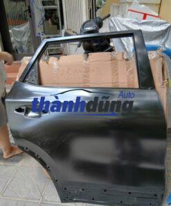 cánh cửa xe kia seltos 2020 | 77003q6000