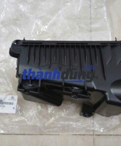 hộp lọc gió dưới hyundai click 1.1 2010 | 281121c700