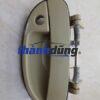tay mở cửa trước lh daewoo nubira 2002 | 96308042